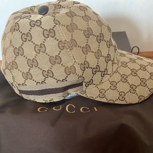 Authentic Gucci Baseball Cap.